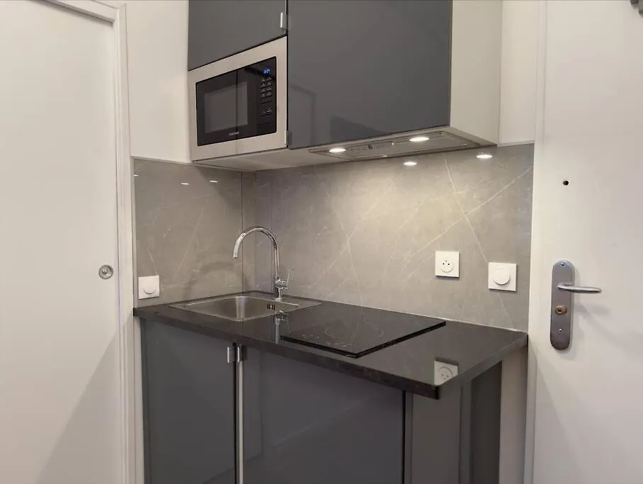 Appartement Charmant Studio 2P - 5' Tour Eiffel Paris